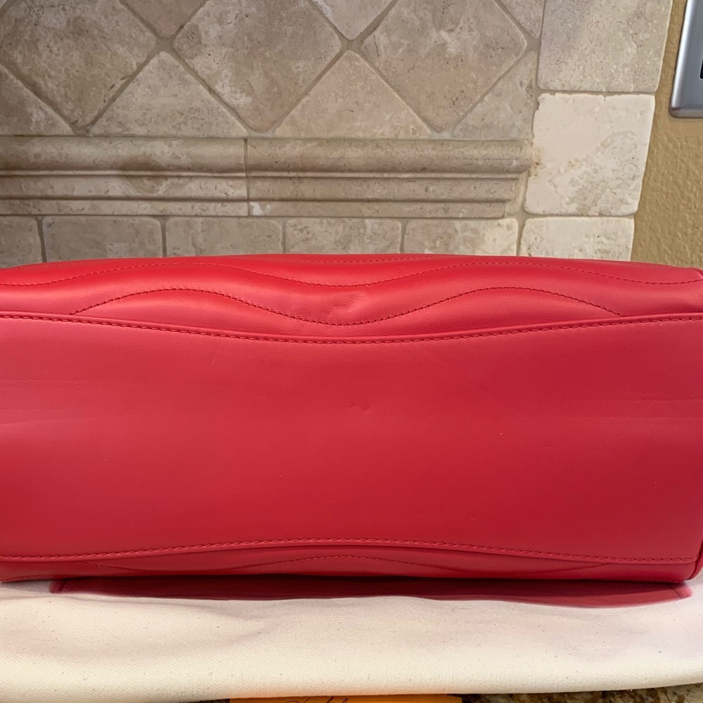 Authentic Louis Vuitton New Wave Scarlet Red Tote NEW CONDITION! - Picture 3 of 8